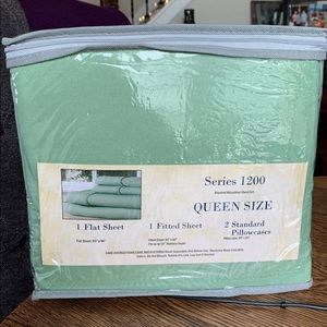 Queen Size sheet set